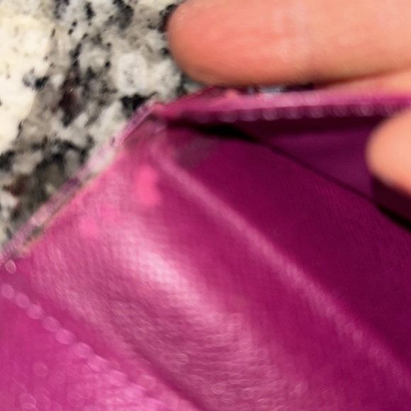 Louis Vuitton Epi Elise Wallet - Picture 12 of 12